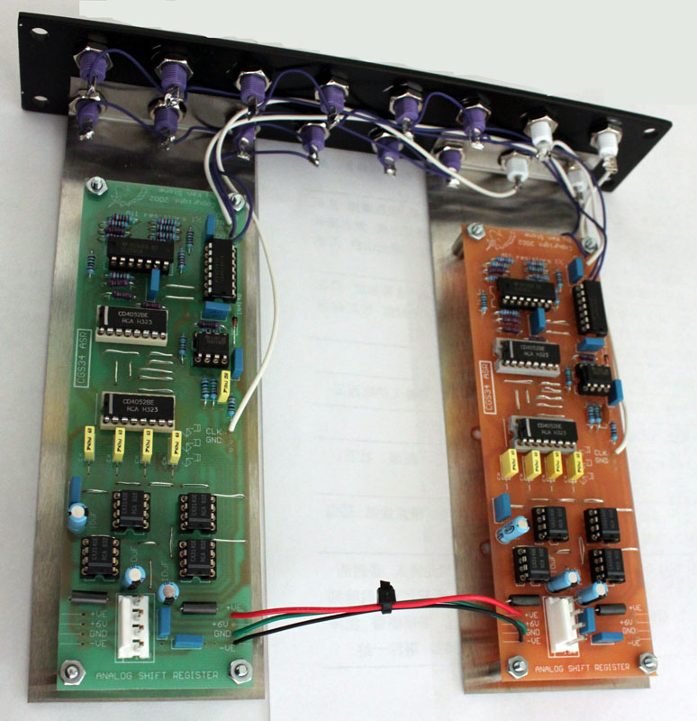 CGS - Dual Analog Shift Register - Back view