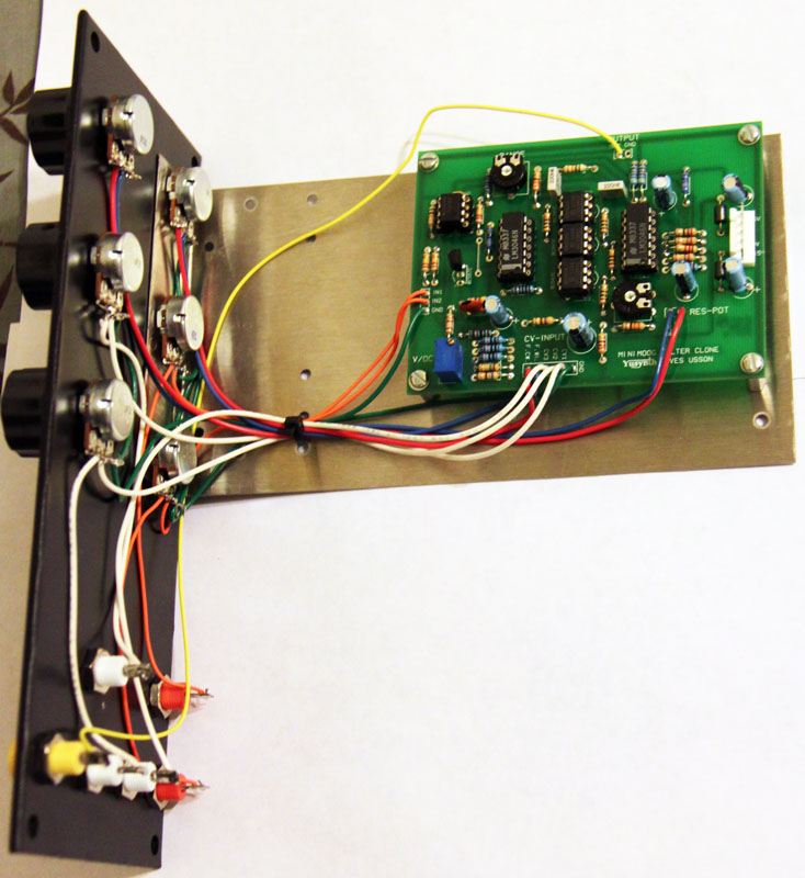 Yusynth - Minimoog Filter Clone - Back view