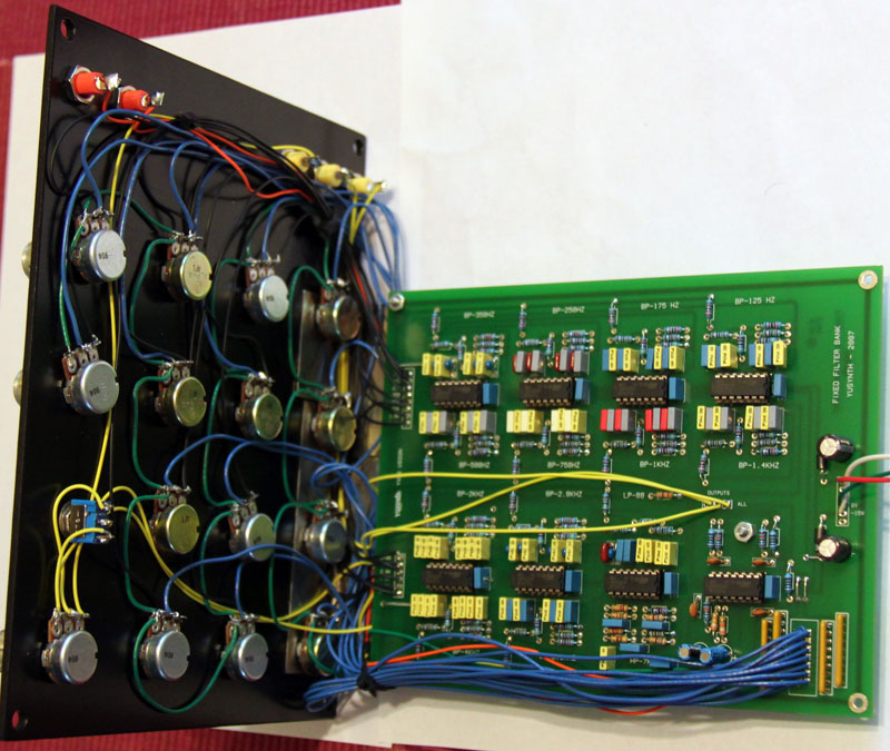 Yusynth - Fixed Filter Bank - Back view